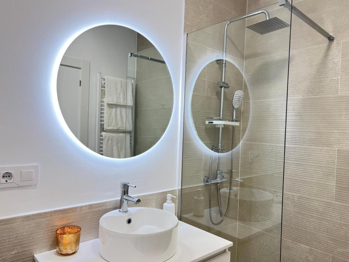 Ansar Suite Torrelavega Kültér fotó