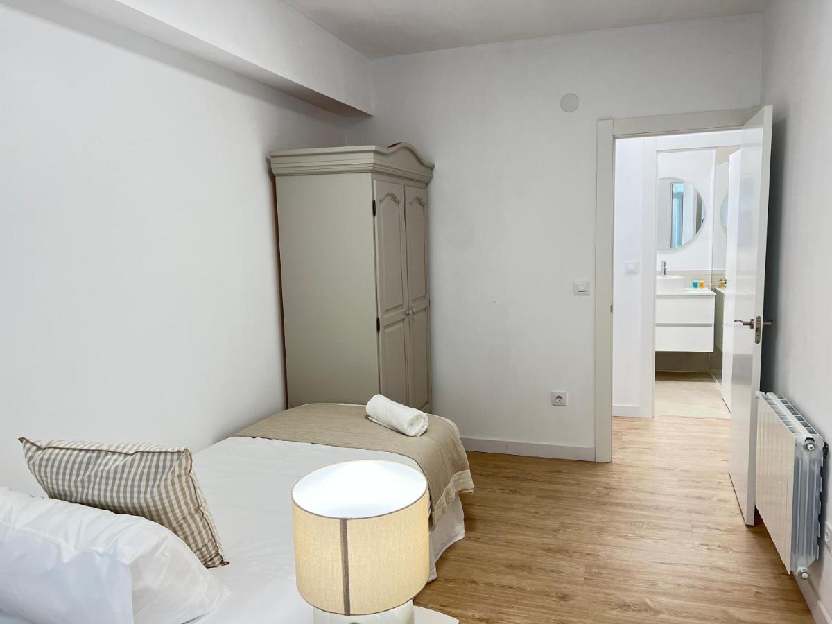 Ansar Suite Torrelavega Kültér fotó
